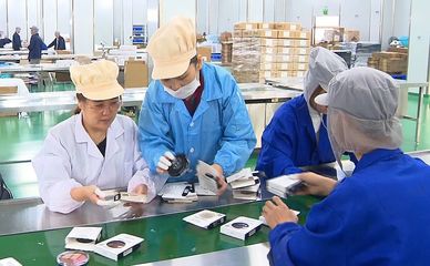 主題教育進行時 | 工廠里來了一批“特殊工人”，一周以后……